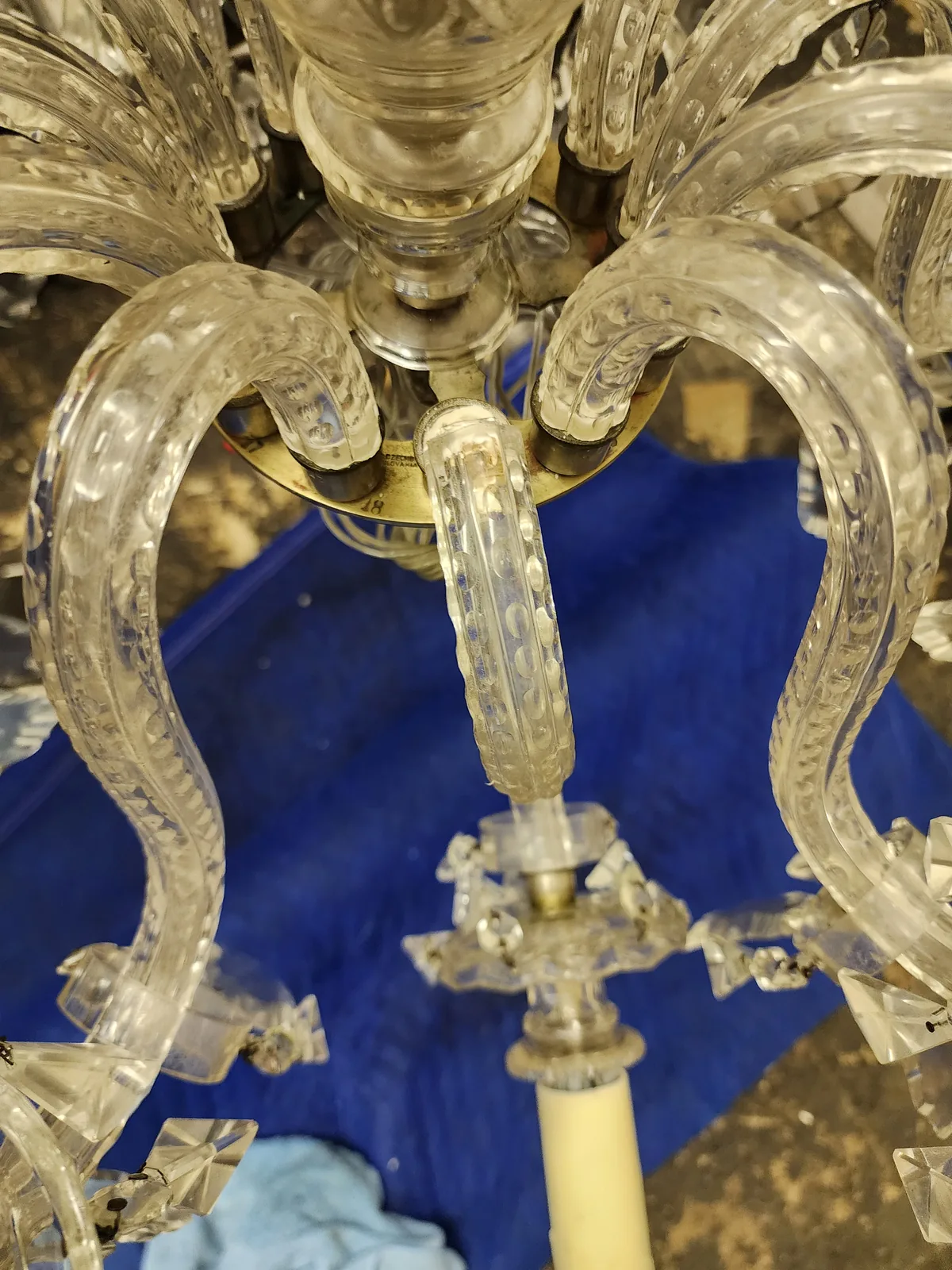 Chandelier repair and reassembly service in Atlanta